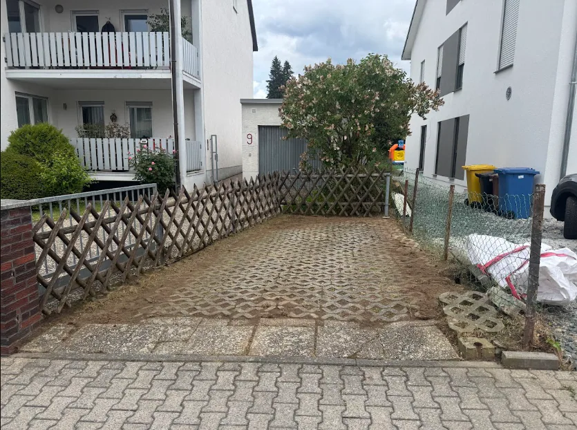 Freigeschnittener und gepflegter Außenbereich nach dem Einsatz