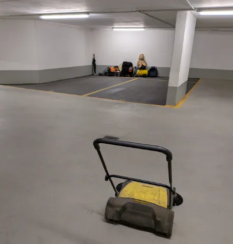 Reinigungsgerät von Perla’s im Parkhaus